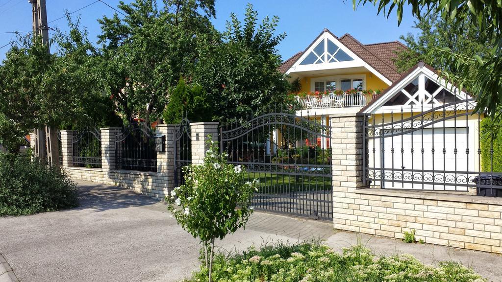 Apartmán Tuenderlak Vendeghaz Balatonfüred Exteriér fotografie